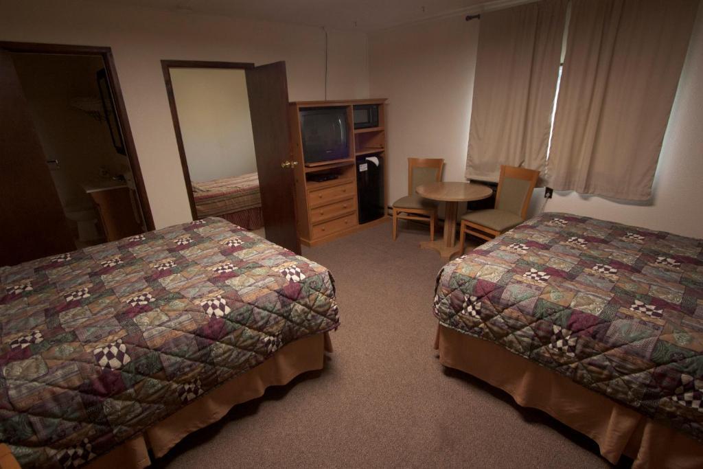 Falls Motel Thompson Falls الغرفة الصورة