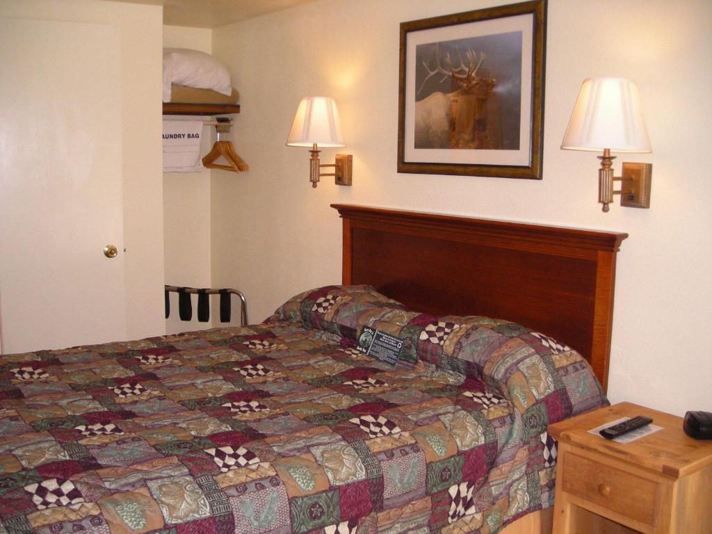 Falls Motel Thompson Falls الغرفة الصورة