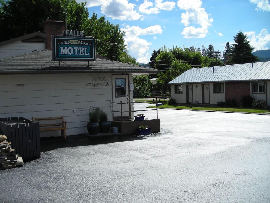 Falls Motel Thompson Falls المظهر الخارجي الصورة